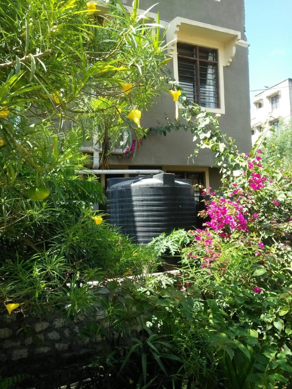 Cingaki Hotel Mombasa Exterior photo